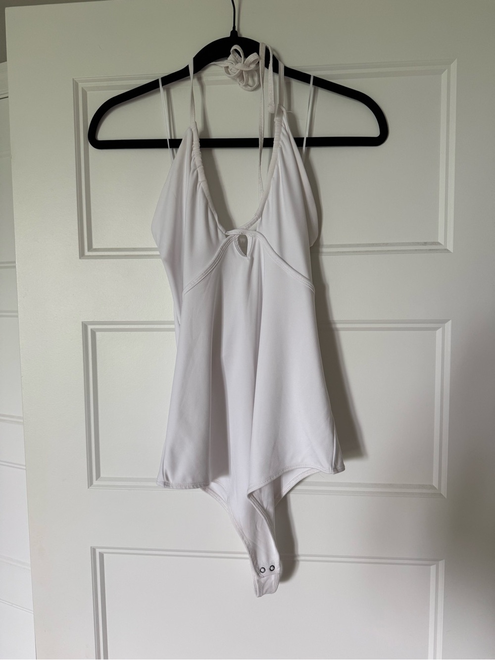 Abercrombie & Fitch White Halter Keyhole Bodysuit